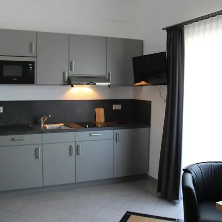 Zum Kreuzritter * فوستينرُت