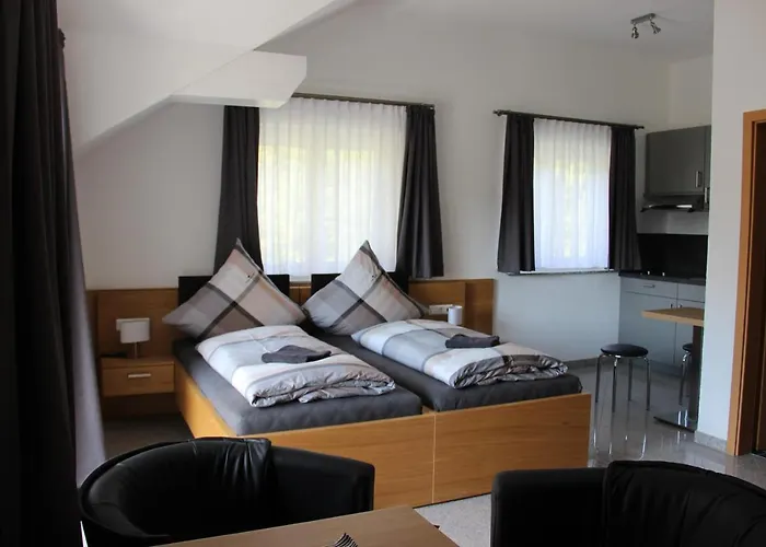 Zum Kreuzritter Hotel *