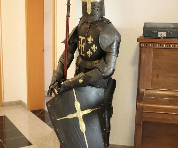 Hotel Zum Kreuzritter Wuestenrot